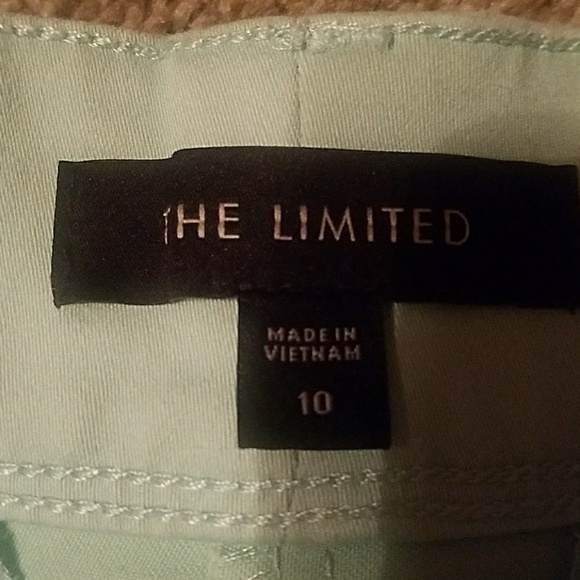 The Limited! Womans size 10. Awesome color! - Picture 2 of 4